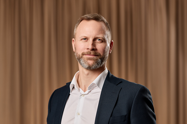 porträtt på Karl Hedvall