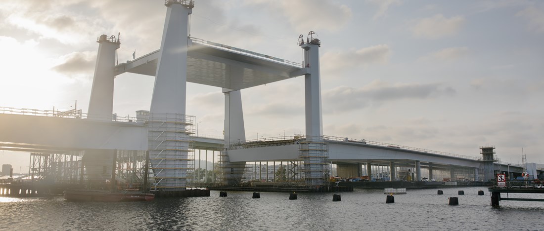 Hisingsbron under konstruktion.