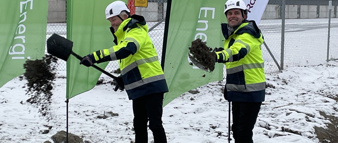 En ritning visar hur den planerade bioångpannan i Rya kommer se ut sedd från vattnet.